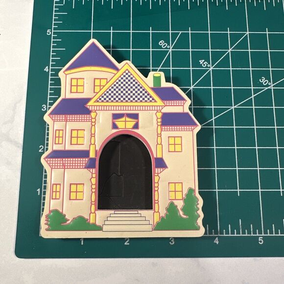 Castle House Picture Frame Refrigerator Magnet Pink Purple Yellow - Picture 4 of 5